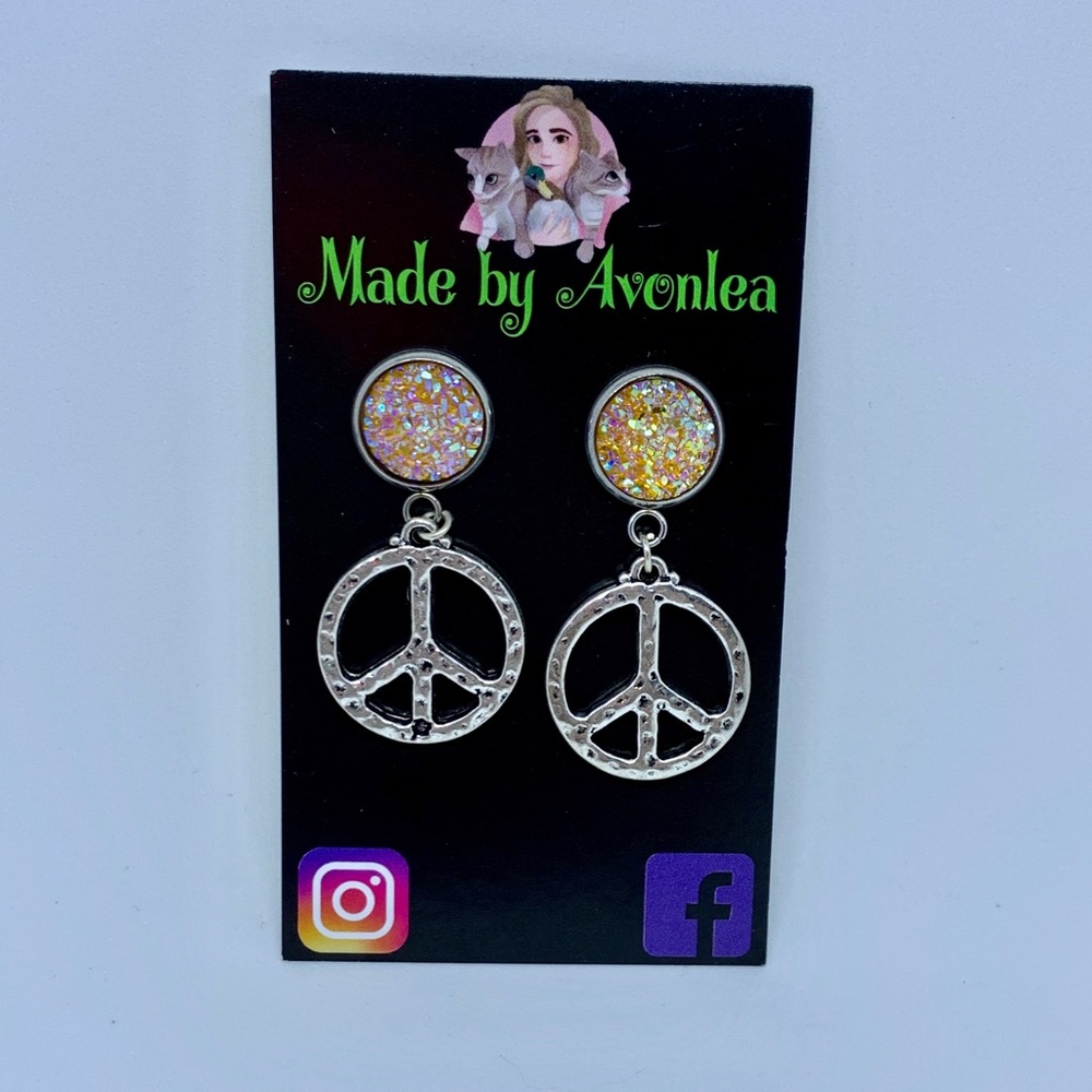 🧡☮️Druzy Peace Earrings☮️🧡